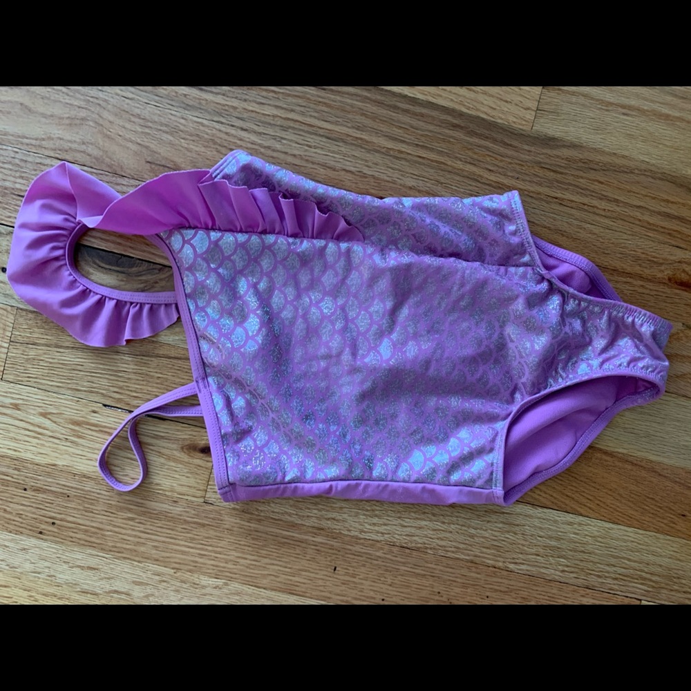 Cat & Jack girls mermaid swimsuit